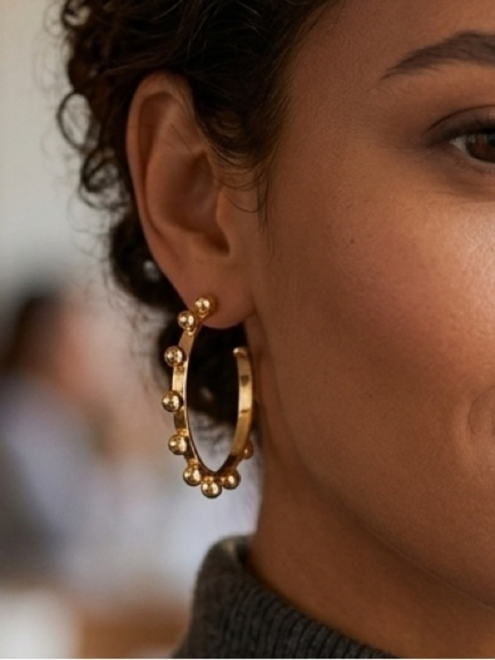 😍CLEARANCE - JOE FRESH Goldtone Hoop Earrings Small Gold Balls